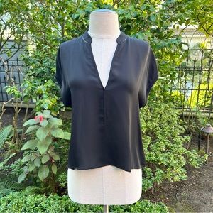 Alice + Olivia Employed Silk V-neck Black Top Sz S